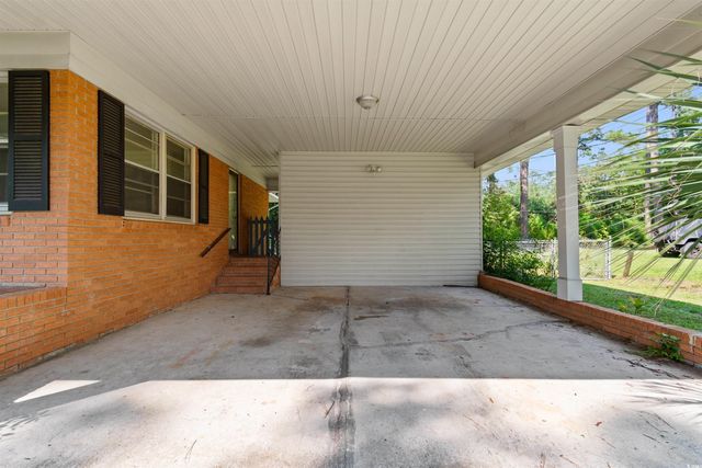 1706 Sherwood Dr., Conway, SC 29526