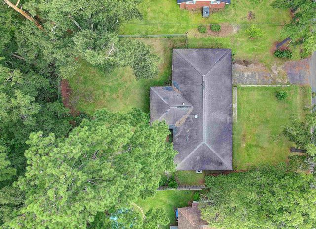 1706 Sherwood Dr., Conway, SC 29526