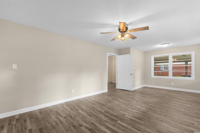 1706 Sherwood Dr., Conway, SC 29526