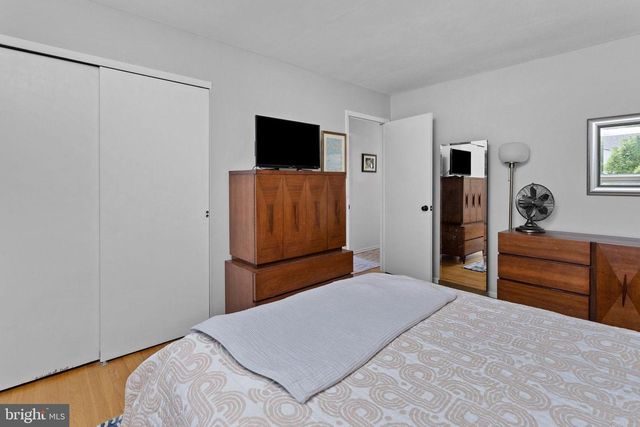 2025 WHATLEY RD, Hamilton, NJ 08690