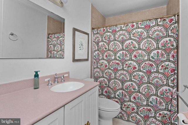 2025 WHATLEY RD, Hamilton, NJ 08690