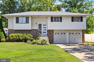 2025 WHATLEY RD, Hamilton, NJ 08690