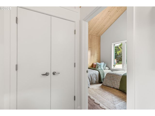 3738 Se Harvey St 1, Milwaukie, OR 97222