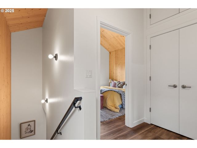 3738 Se Harvey St 1, Milwaukie, OR 97222