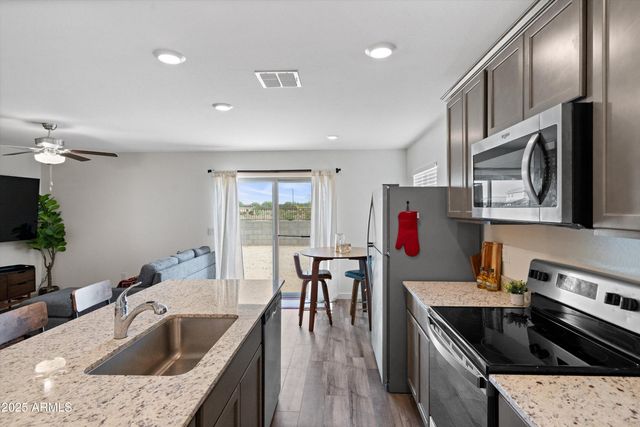 607 S WEST VIRGINIA Avenue, Florence, AZ 85132