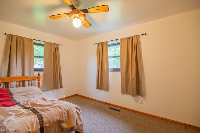4802 Hazel Street, Parkersburg, WV 26104