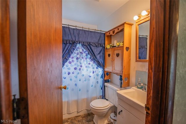 4802 Hazel Street, Parkersburg, WV 26104