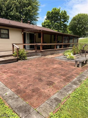 4802 Hazel Street, Parkersburg, WV 26104