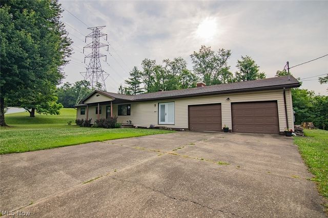 4802 Hazel Street, Parkersburg, WV 26104