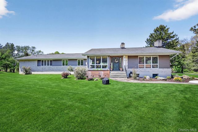 14 Ball Road, Warwick, NY 10990