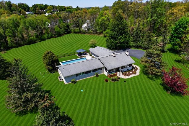 14 Ball Road, Warwick, NY 10990