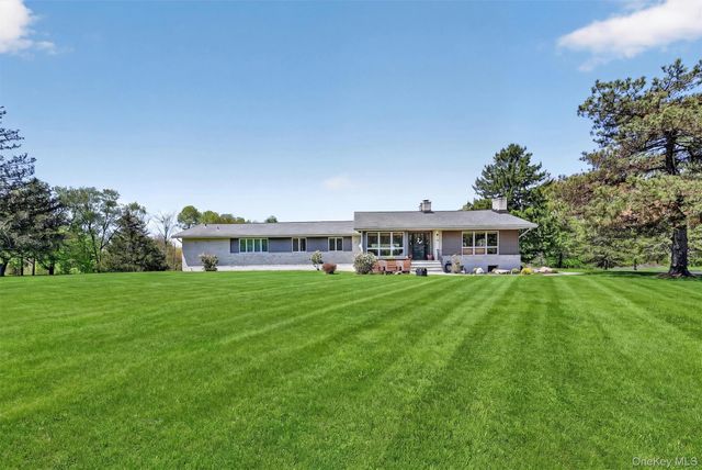14 Ball Road, Warwick, NY 10990