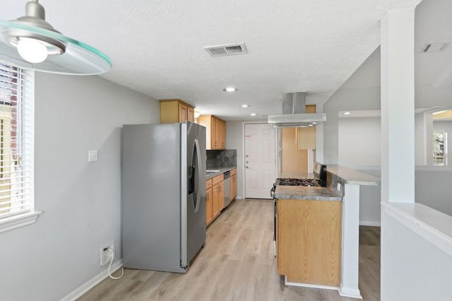 215 Black Rock Road, Houston, TX 77015