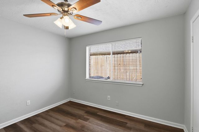 215 Black Rock Road, Houston, TX 77015