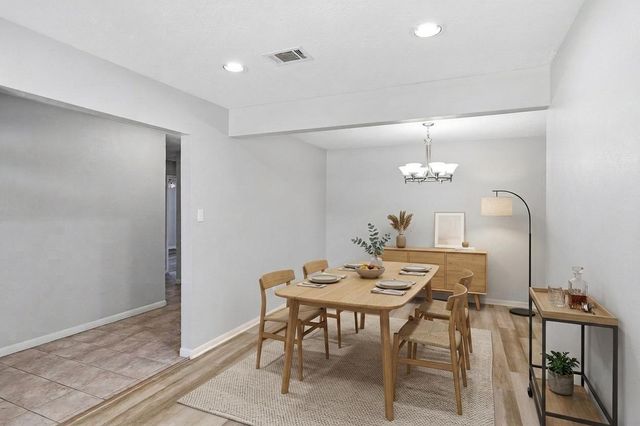 215 Black Rock Road, Houston, TX 77015
