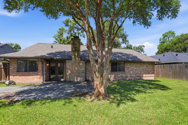 215 Black Rock Road, Houston, TX 77015