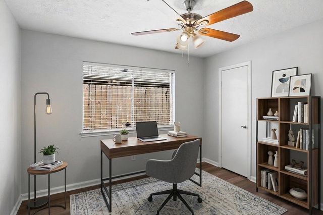 215 Black Rock Road, Houston, TX 77015