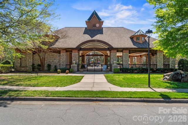 14913 Asheton Creek Drive, Charlotte, NC 28273