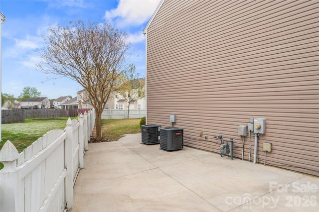 14913 Asheton Creek Drive, Charlotte, NC 28273