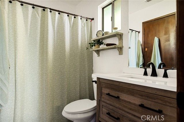 583 W Victoria Court, Lake Arrowhead, CA 92352