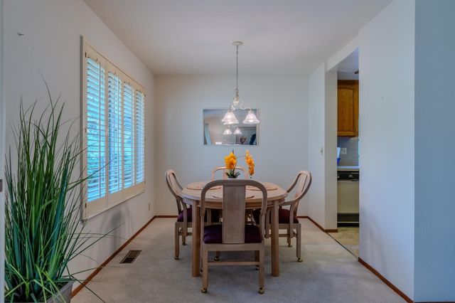 810 Saint Lawrence Drive, Pacifica, CA 94044