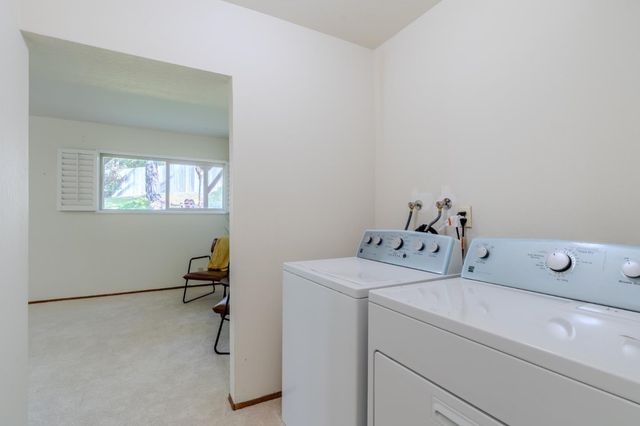 810 Saint Lawrence Drive, Pacifica, CA 94044