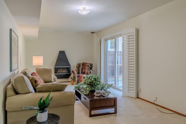 810 Saint Lawrence Drive, Pacifica, CA 94044