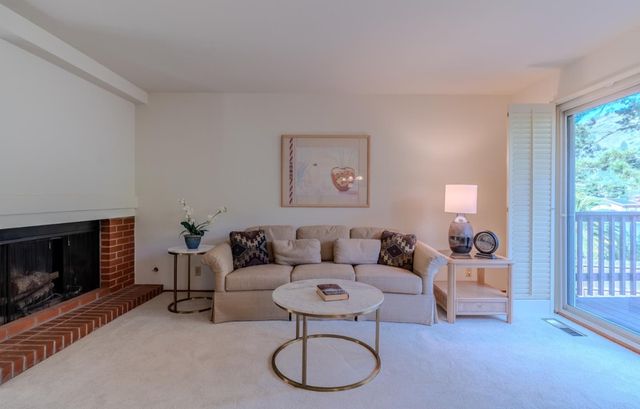 810 Saint Lawrence Drive, Pacifica, CA 94044