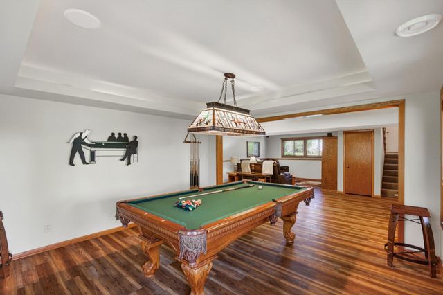 4500 Ranchview Lane N, Plymouth, MN 55446