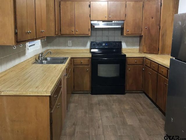 2106 Magnolia Drive, Tyler, TX 75701