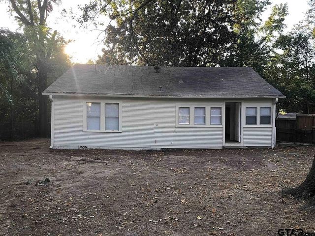 2106 Magnolia Drive, Tyler, TX 75701