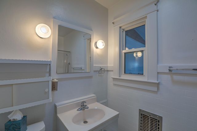 601 14th Street NW, Albuquerque, NM 87104