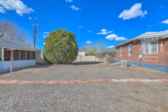 601 14th Street NW, Albuquerque, NM 87104