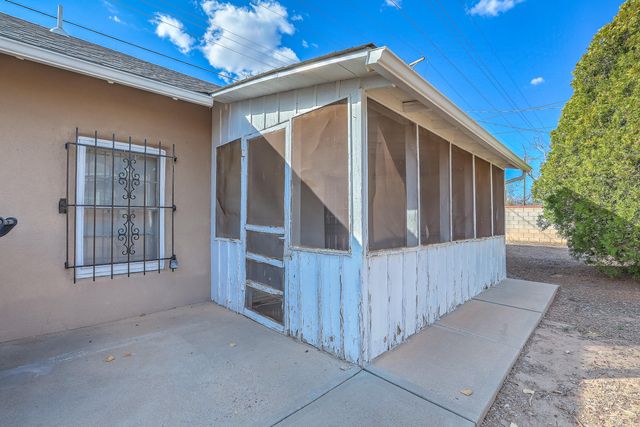 601 14th Street NW, Albuquerque, NM 87104