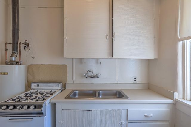 601 14th Street NW, Albuquerque, NM 87104