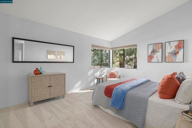 2 Donegal Way, Martinez, CA 94553