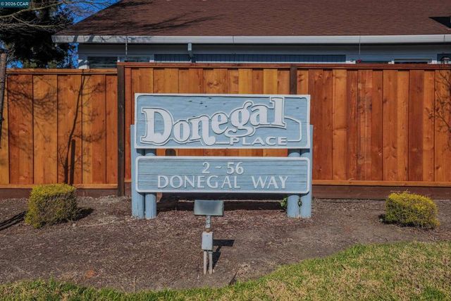 2 Donegal Way, Martinez, CA 94553