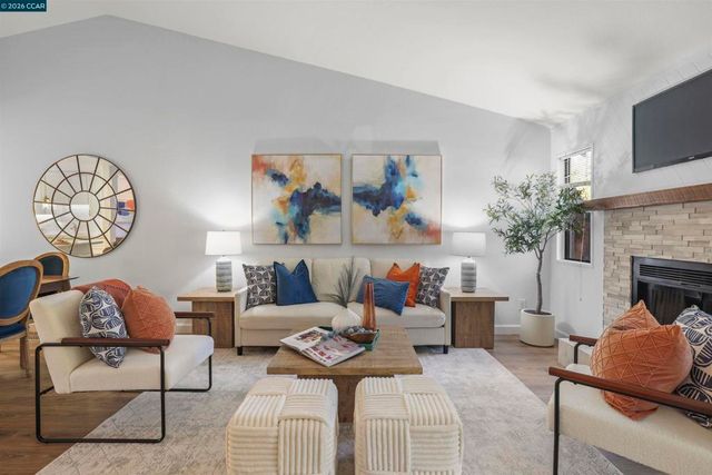 2 Donegal Way, Martinez, CA 94553