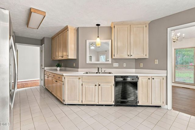 5516 Kenmure Place, Fayetteville, NC 28311
