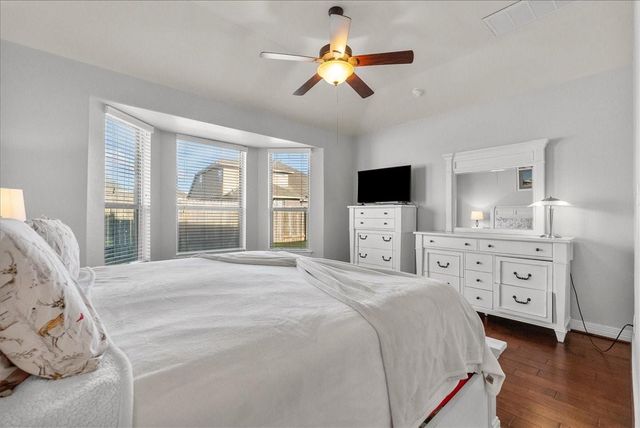 2443 Iniesta Lane, League City, TX 77573