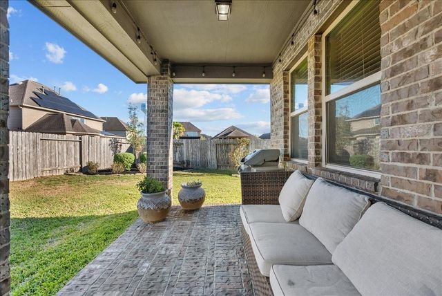 2443 Iniesta Lane, League City, TX 77573