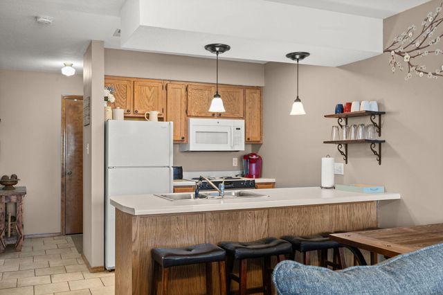 437 Notch Lane 8, Branson West, MO 65737