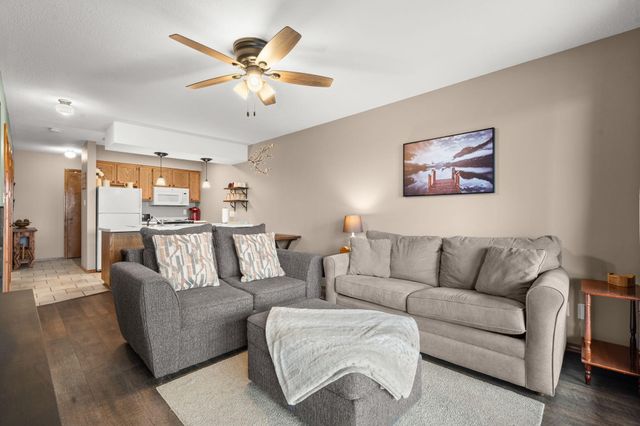 437 Notch Lane 8, Branson West, MO 65737