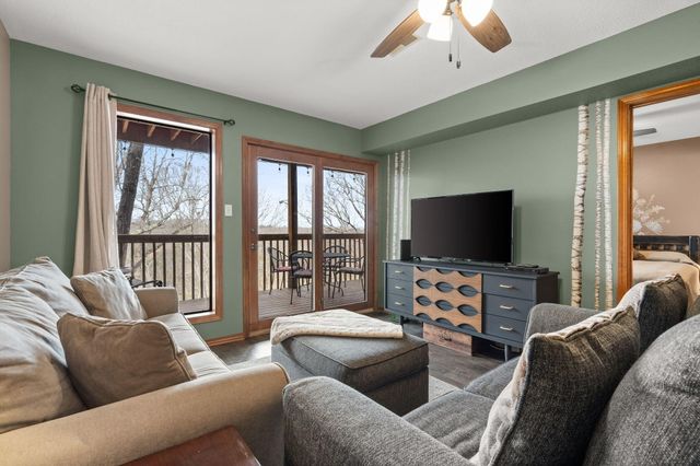 437 Notch Lane 8, Branson West, MO 65737