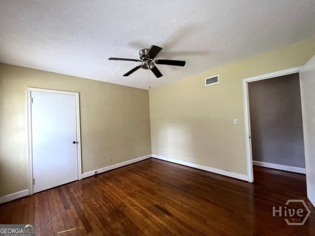 311 N McDonald Street, Ludowici, GA 31316