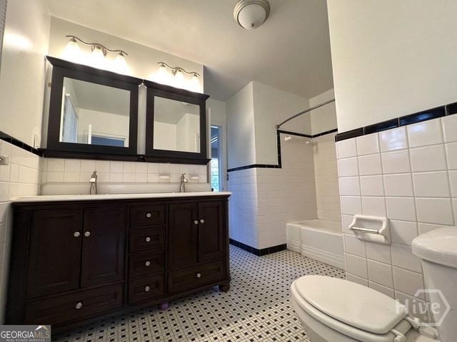 311 N McDonald Street, Ludowici, GA 31316