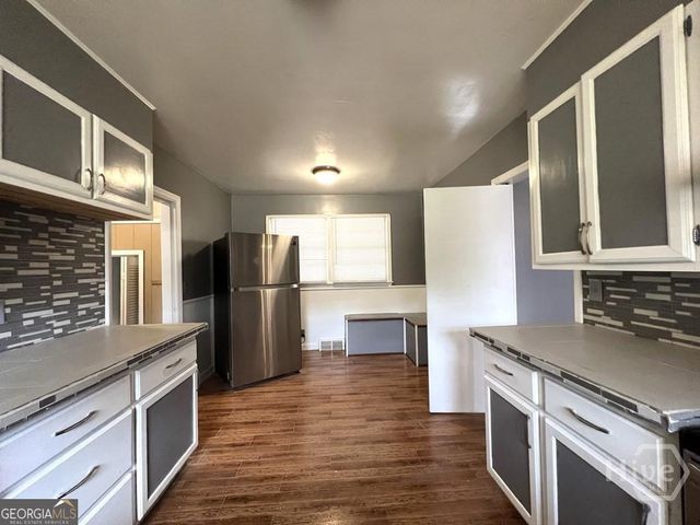 311 N McDonald Street, Ludowici, GA 31316