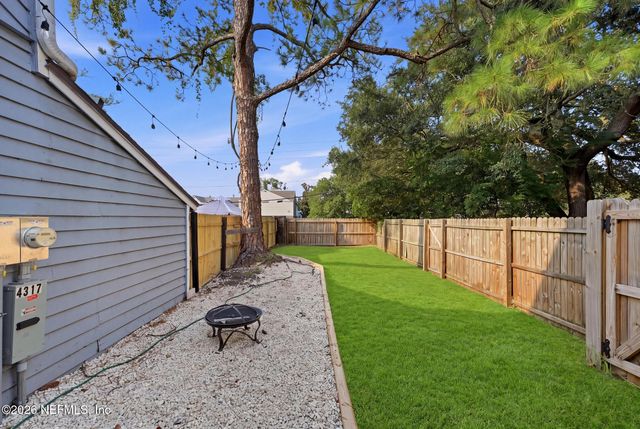 4321 PATHWOOD Way, Jacksonville, FL 32257