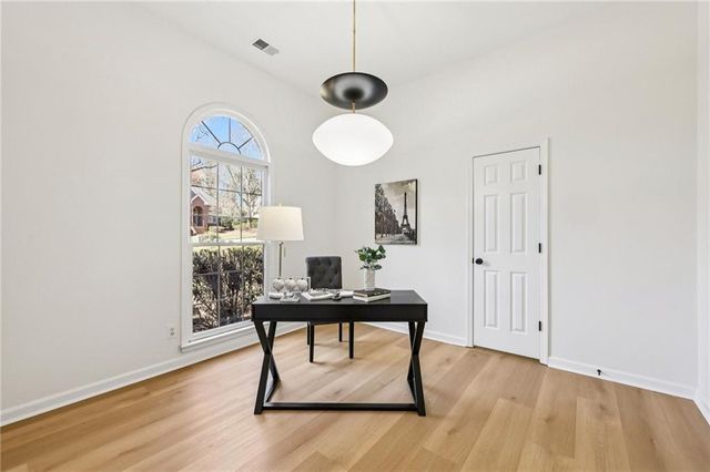 5820 Olde Atlanta Parkway, Suwanee, GA 30024