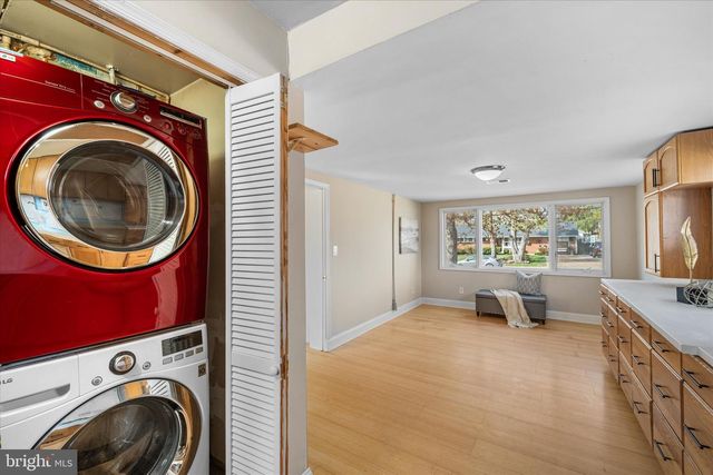 7312 FALMOUTH ST, Springfield, VA 22150